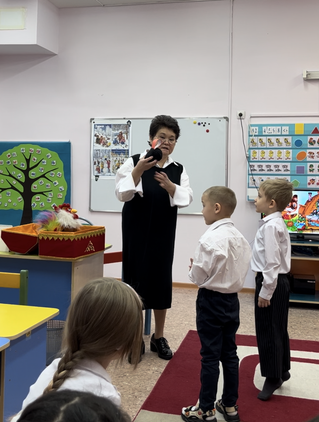 "В гостях у сказки" Воспитатель: Манекеева К.Т